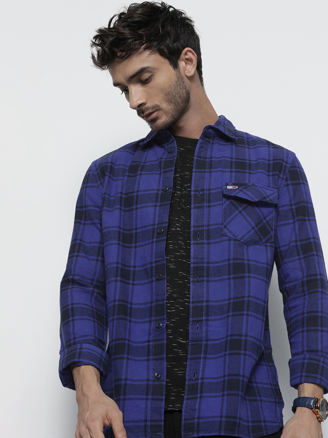 

Tommy Hilfiger Men Blue Pure Cotton Checked Casual Shirt