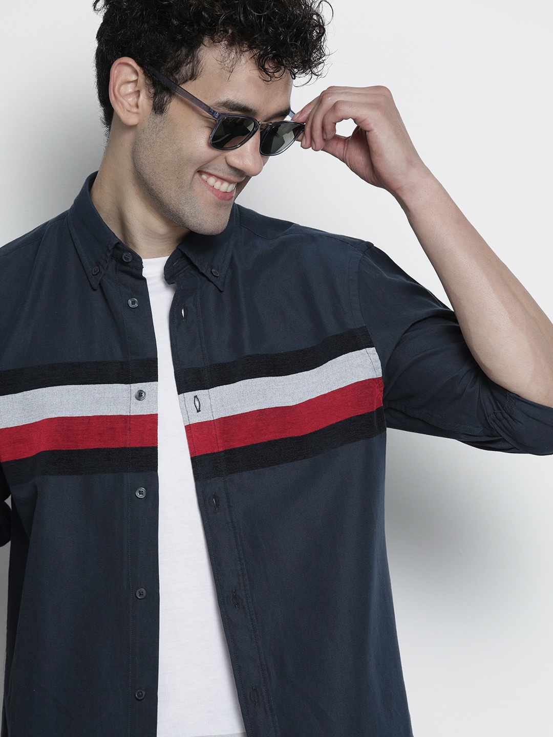 

Tommy Hilfiger Men Navy Blue & Grey Striped Casual Shirt
