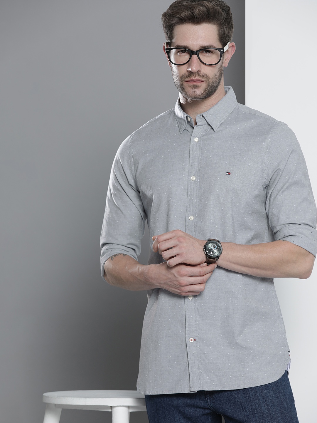

Tommy Hilfiger Men Blue Slim Fit Self-Design Casual Shirt