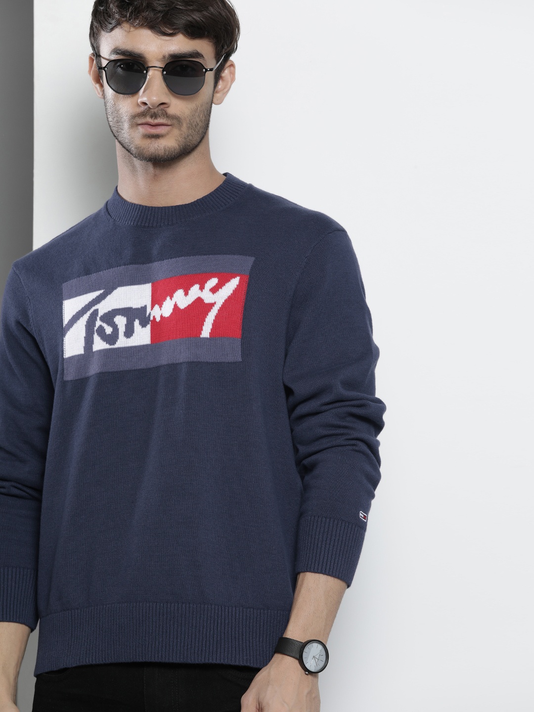 

Tommy Hilfiger Men Navy Blue Brand Logo Printed Organic Cotton Pullover