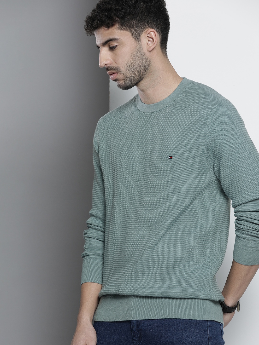 

Tommy Hilfiger Men Blue Self Knit Pullover
