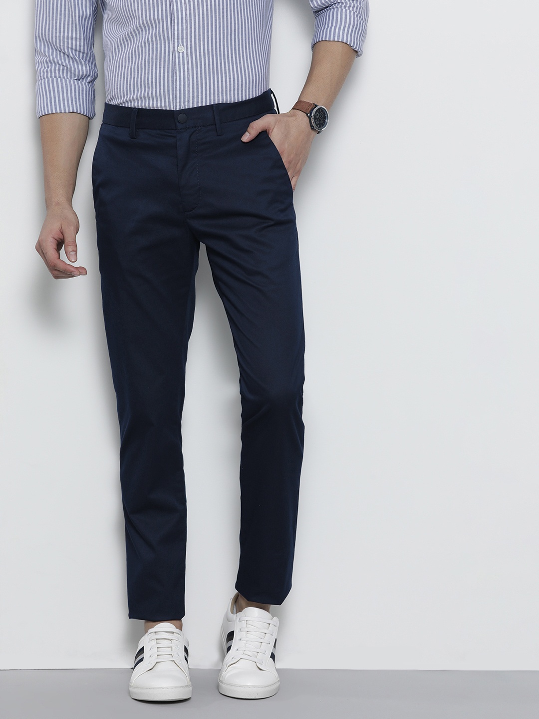 

Tommy Hilfiger Men Navy Blue Trousers