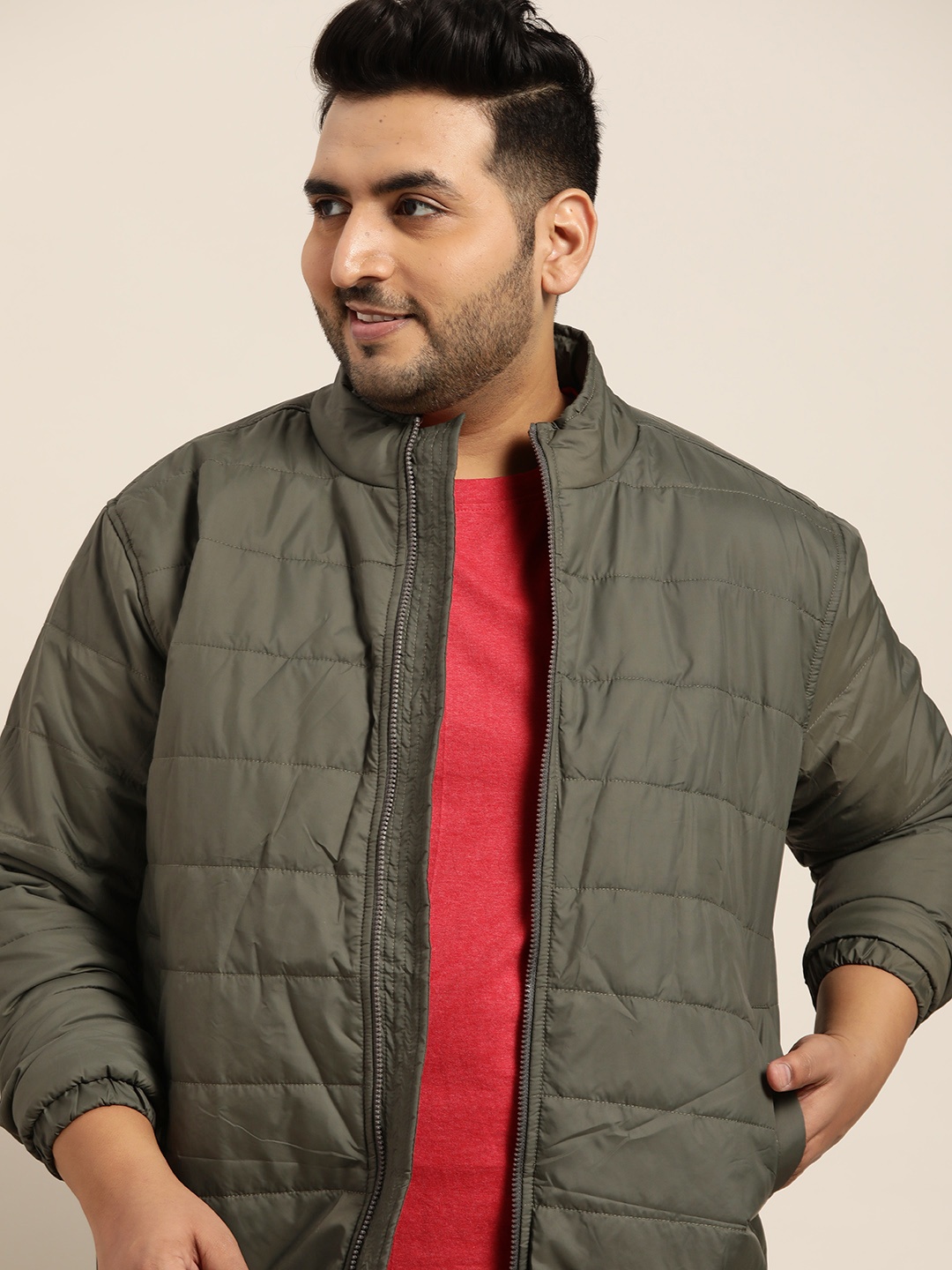 

Sztori Men Plus Size Olive Green Solid Lightweight Padded Packable Jacket