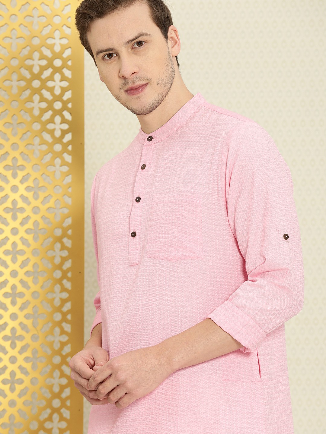 

House of Pataudi Men Pink Geometric Embroidered Rozana Kurta