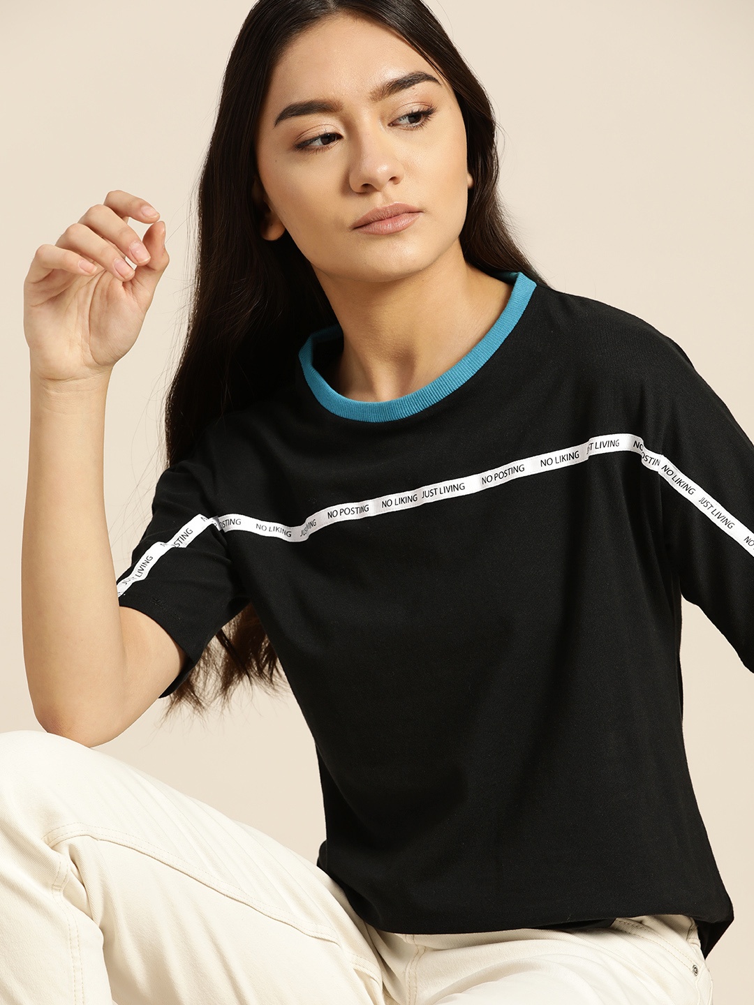 

ether Women Black Printed Detail Extended Sleeves T-shirt