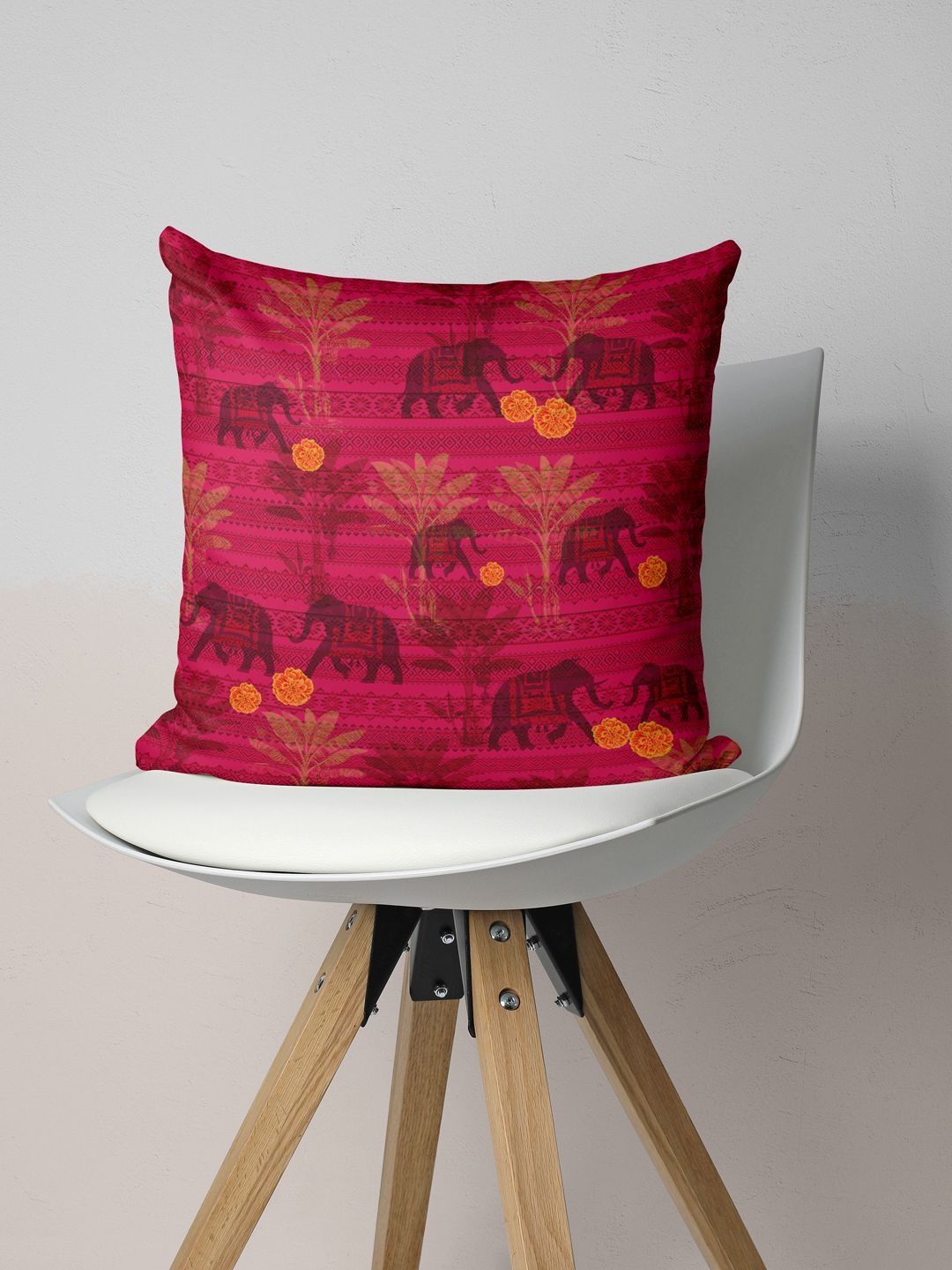 

BIANCA Red & Black Ethnic Motifs Square Cushion Covers