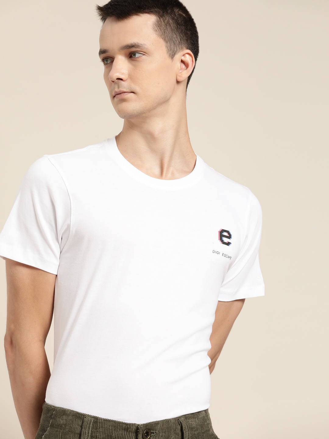

ether Men White Solid Pure Cotton T-shirt