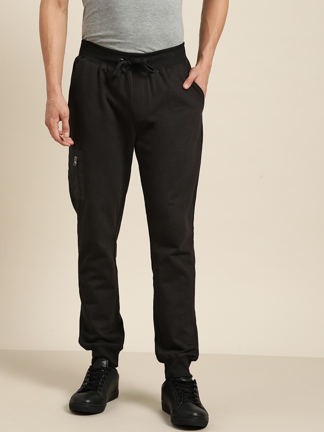 

ether Men Black Solid Joggers