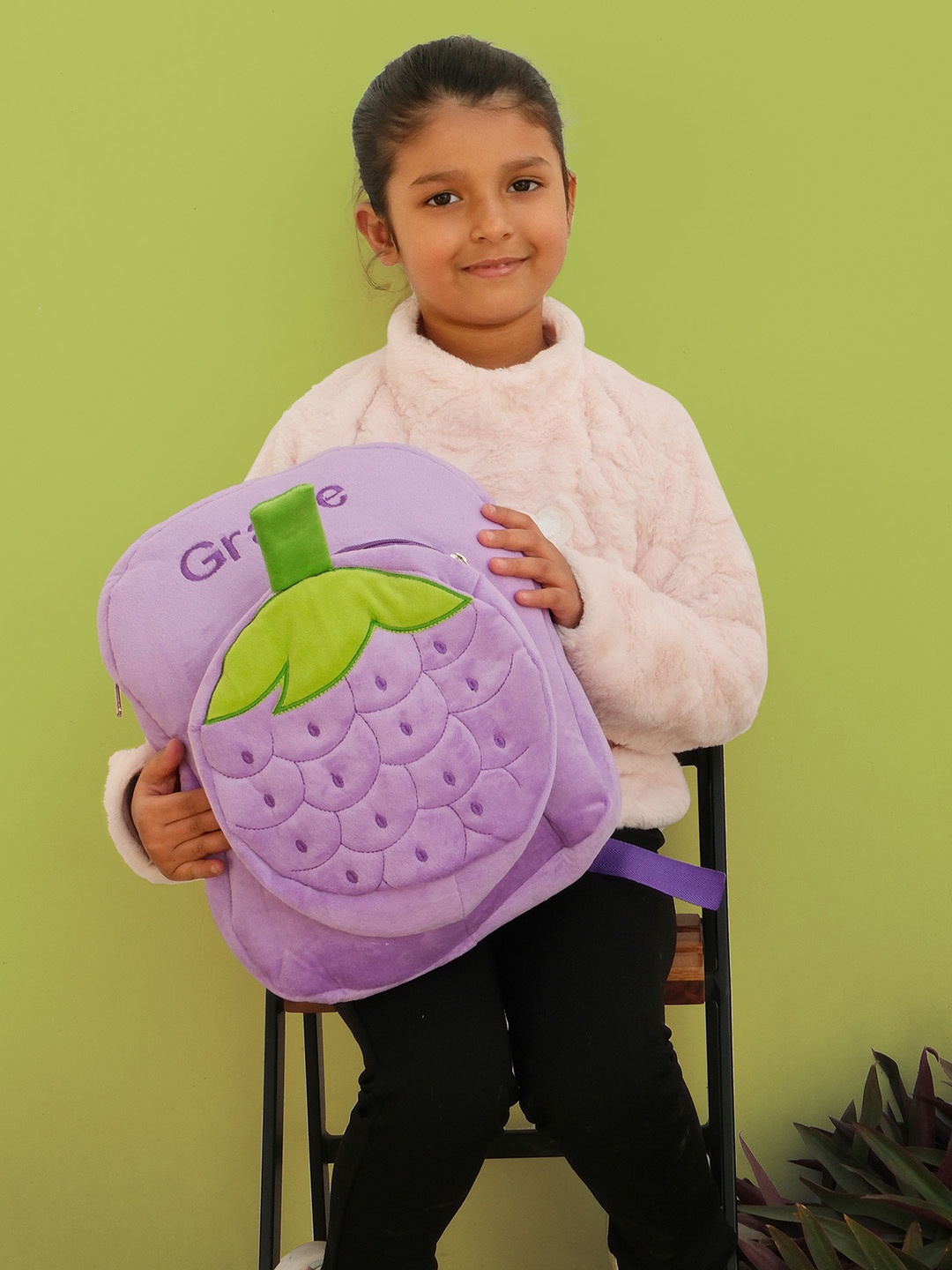 

DukieKooky Kids Purple Grapes Embellished Soft Toy Bag