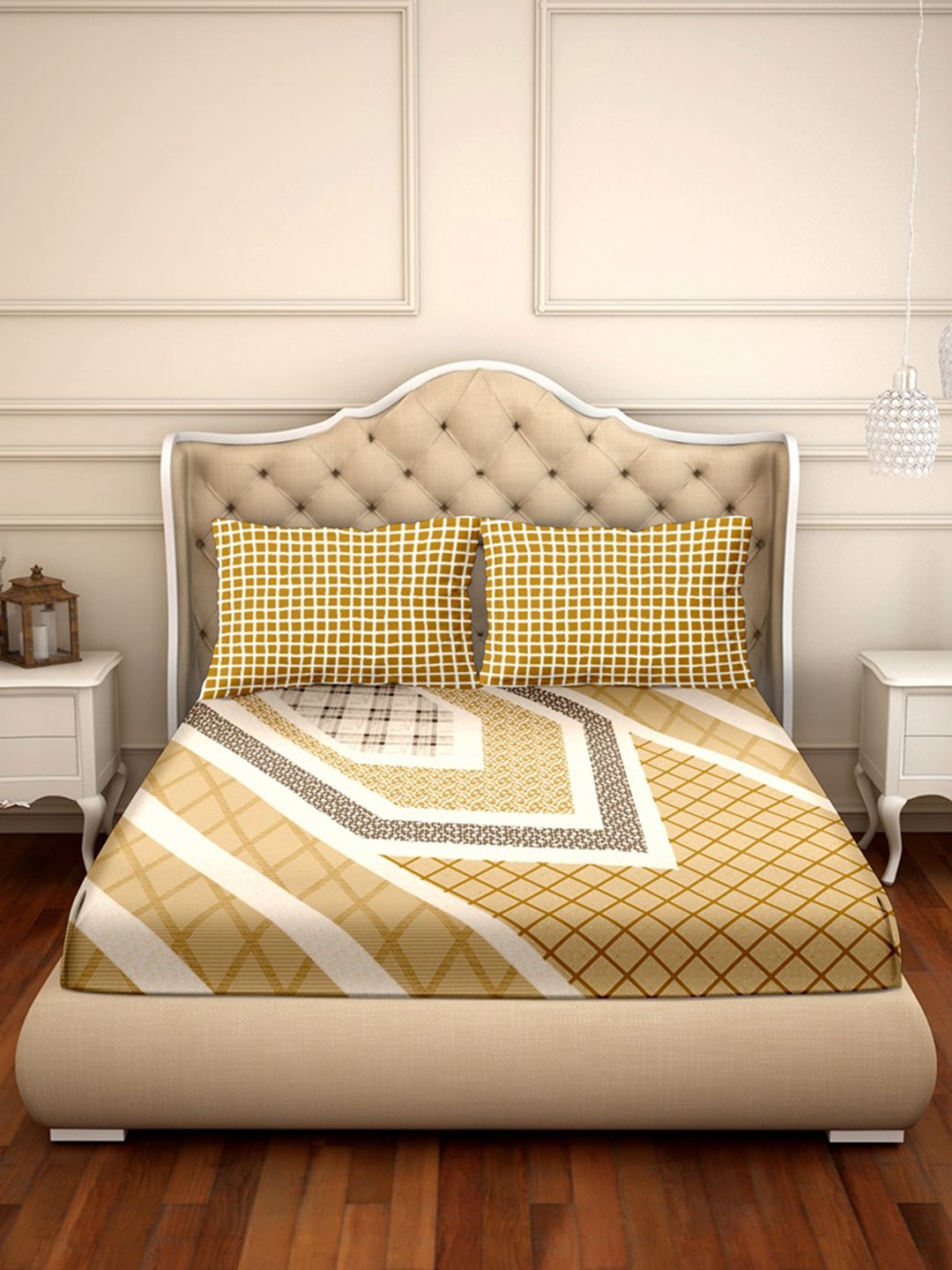 

BELLA CASA Yellow & White Geometric 250 TC King Bedsheet with 2 Pillow Covers