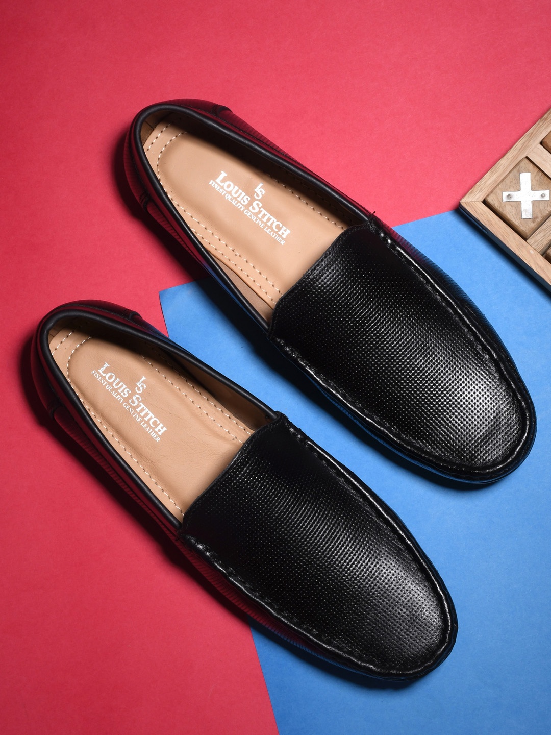 

LOUIS STITCH Men Black Leather Loafers