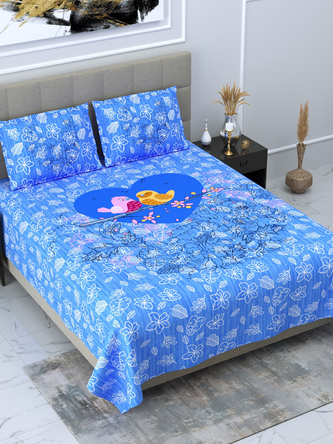 

DREAM WEAVERZ Blue & White Floral Glazed Cotton 220 TC King Bedsheet with 2 Pillow Covers