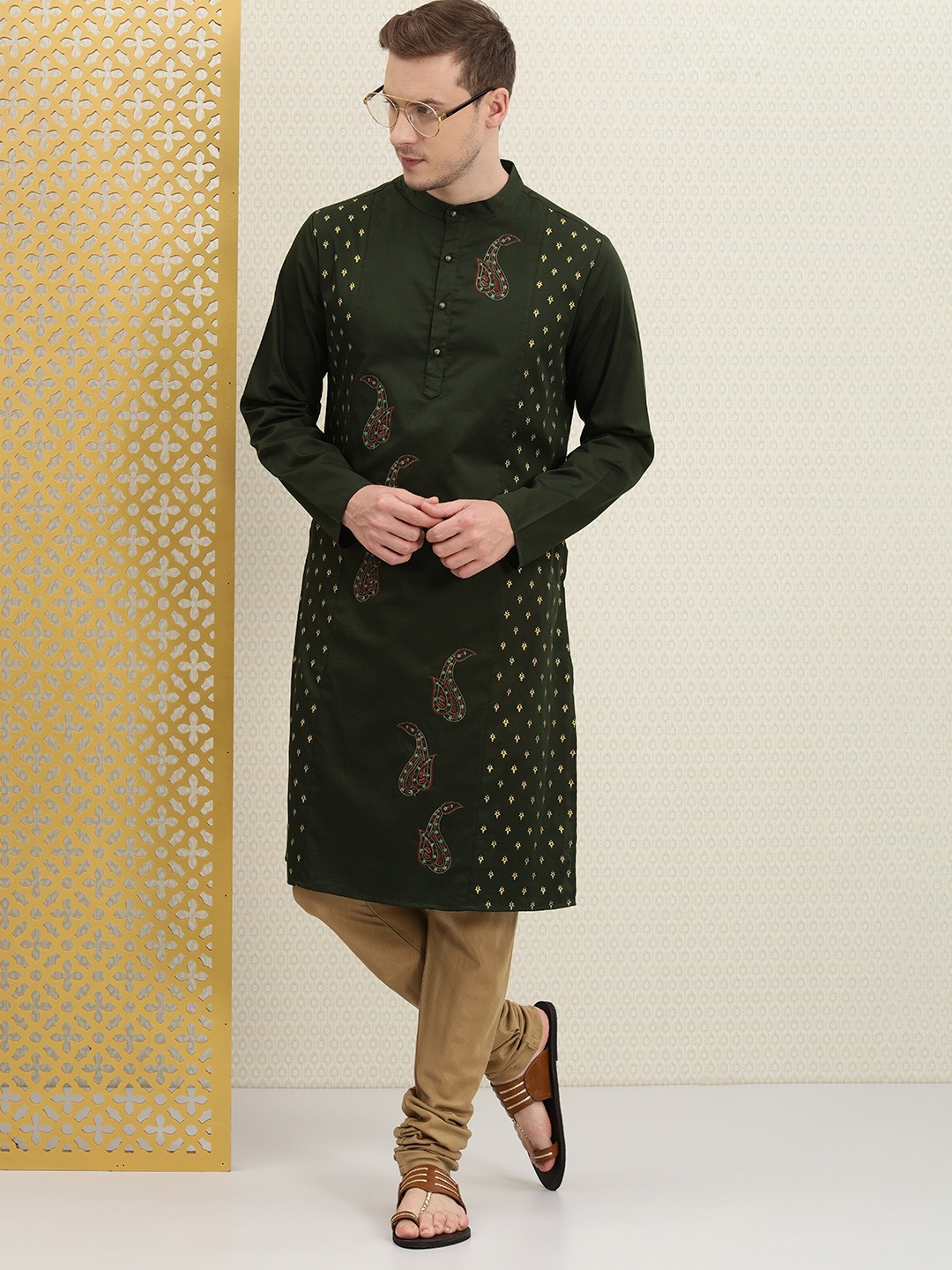 

House of Pataudi Men Olive Green Ethnic Motifs Printed Thread Work Pure Cotton Jashn Kurta