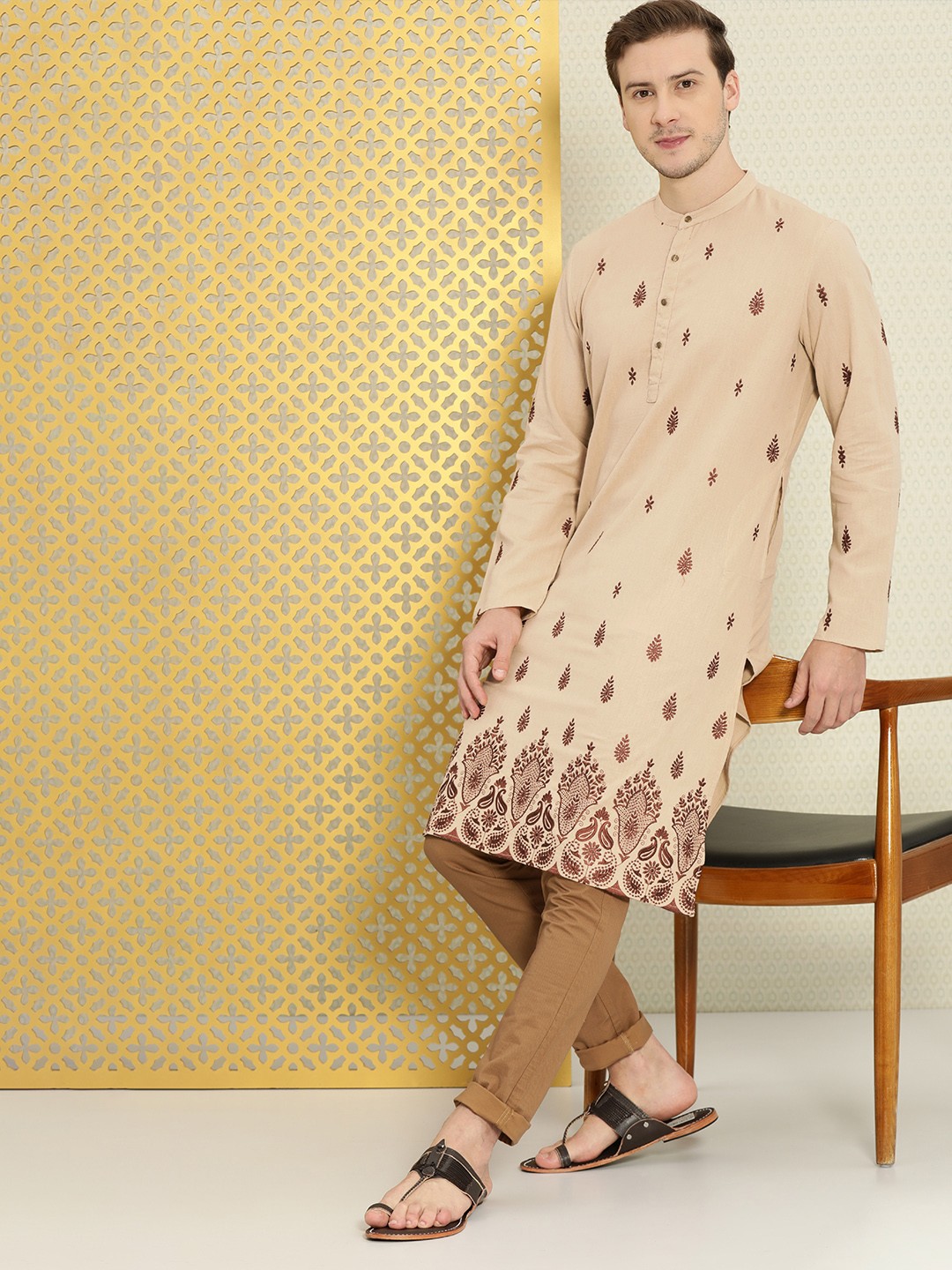 

House of Pataudi Men Beige Ethnic Motifs Embroidered Thread Work Jashn Kurta