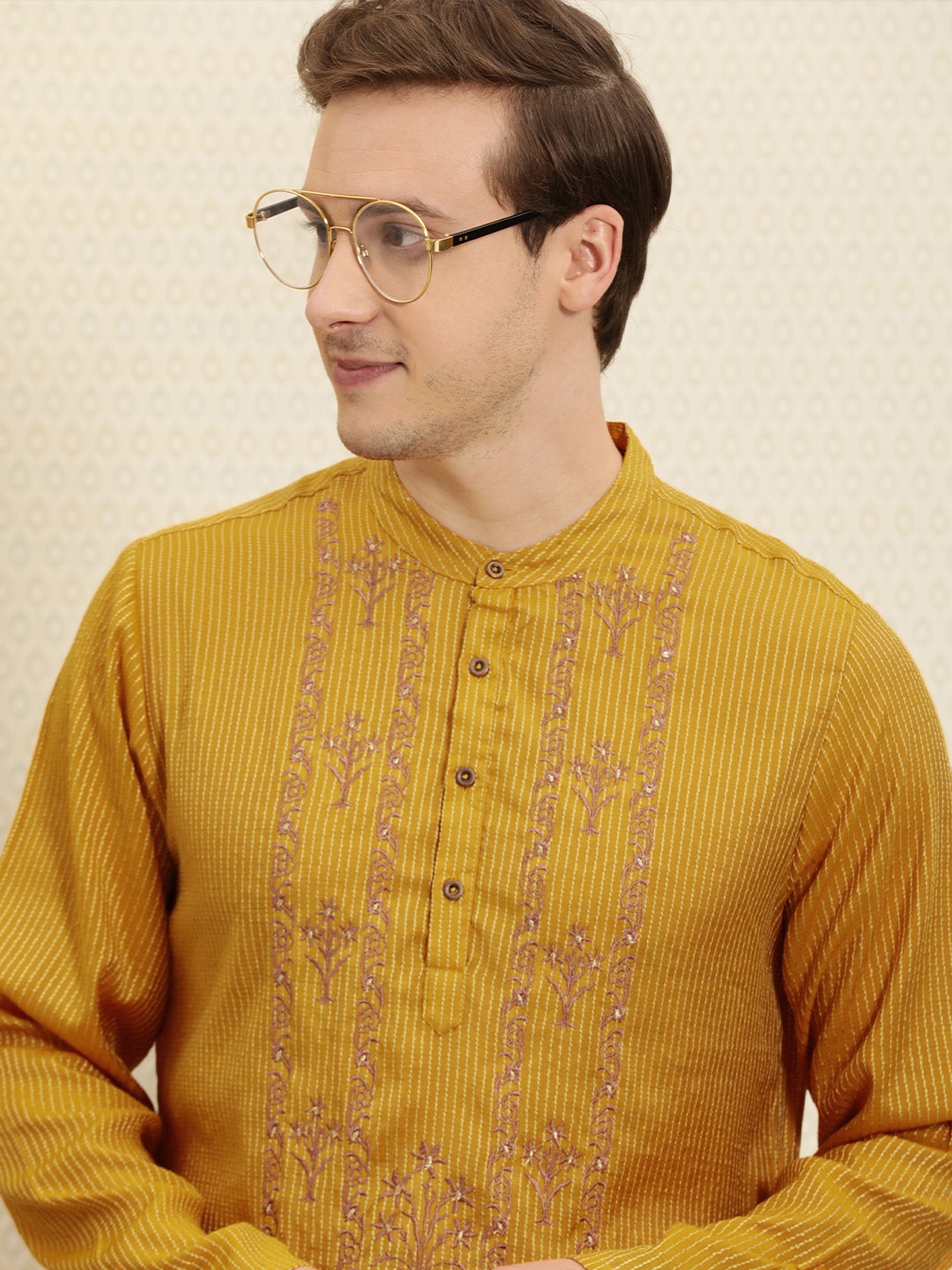 

House of Pataudi Men Mustard Yellow Striped Jashn Kurta