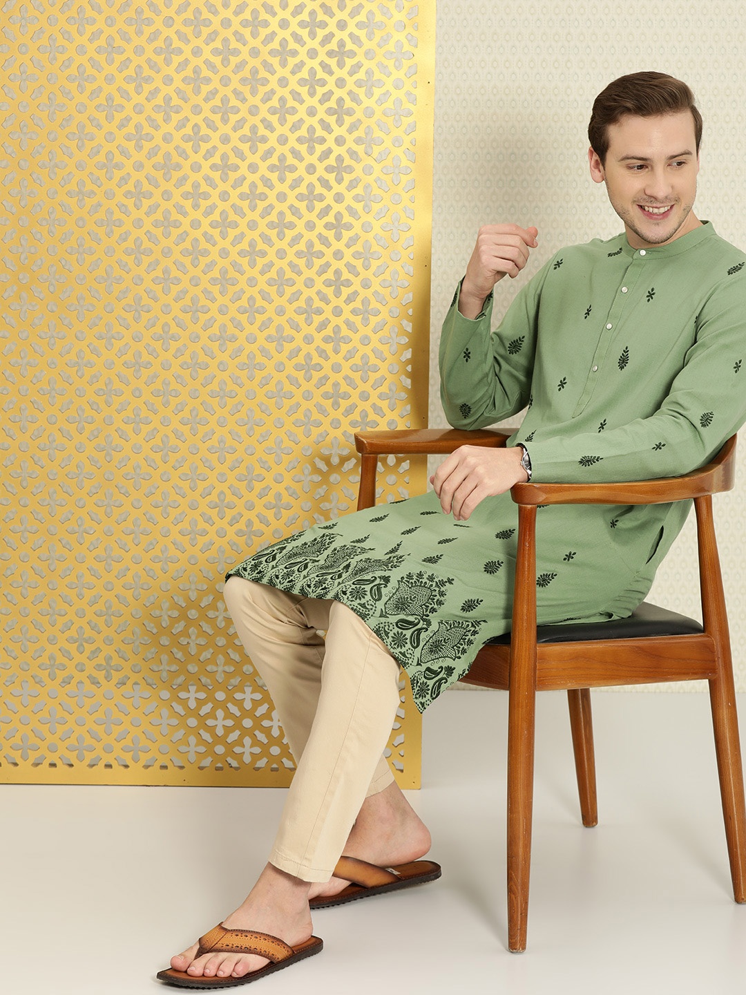 

House of Pataudi Men Green Ethnic Motifs Embroidered Pure Cotton Jashn Kurta