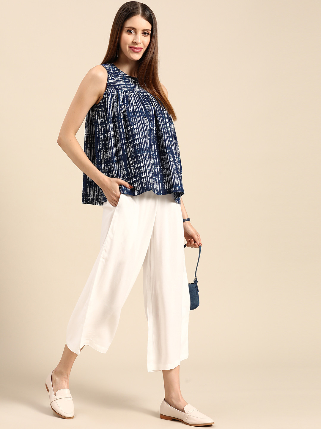 

Anouk Women Navy Blue Printed Pleated Pure Cotton Top with Palazzos