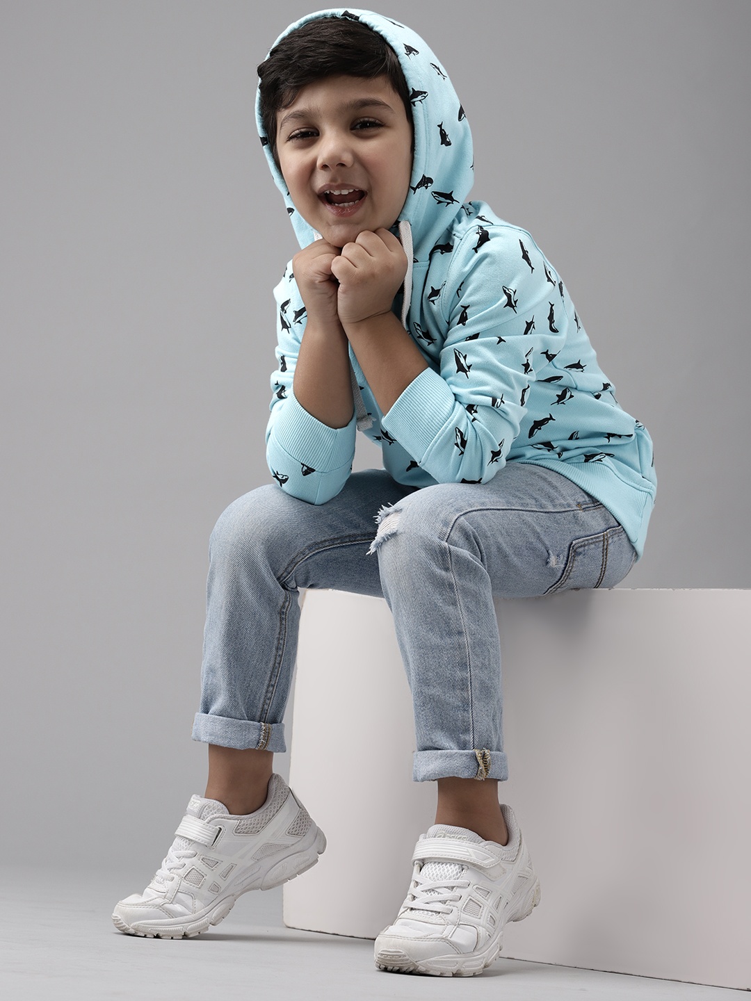 

Nautica Boys Blue & Black Pure Cotton Shark Print Hooded Sweatshirt