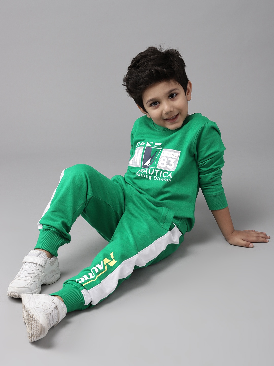 

Nautica Boys Green Solid Pure Cotton Joggers