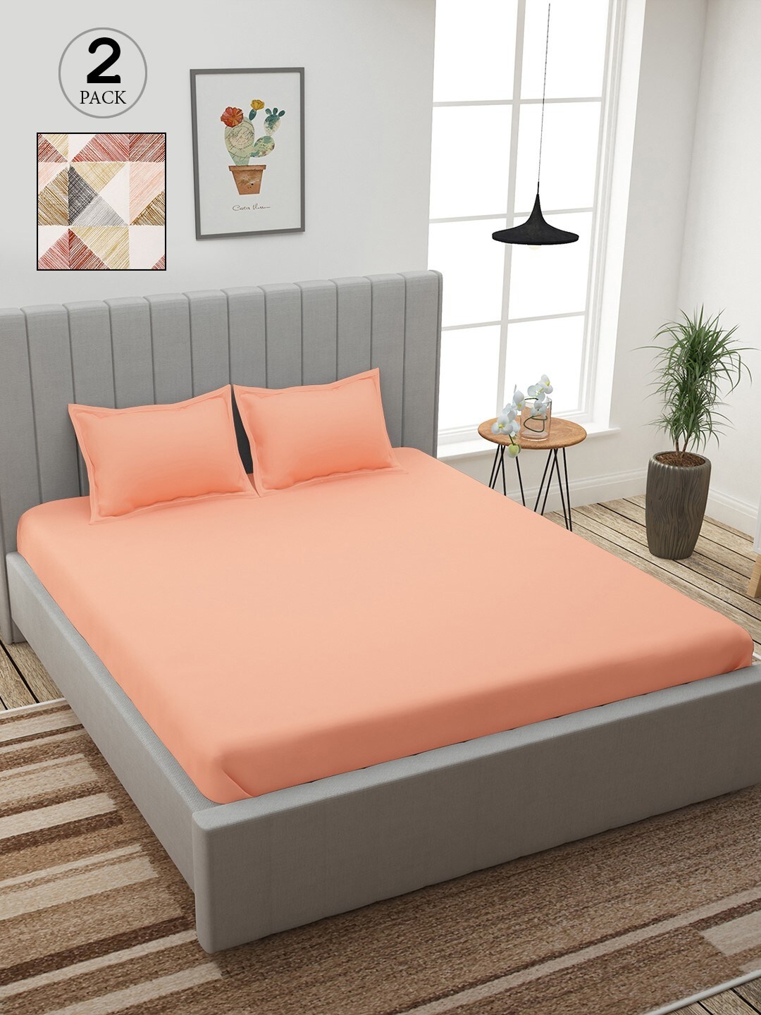 

Story@home Peach & Off White Geometric 210 TC 2 King Bedsheet with 4 Pillow Covers