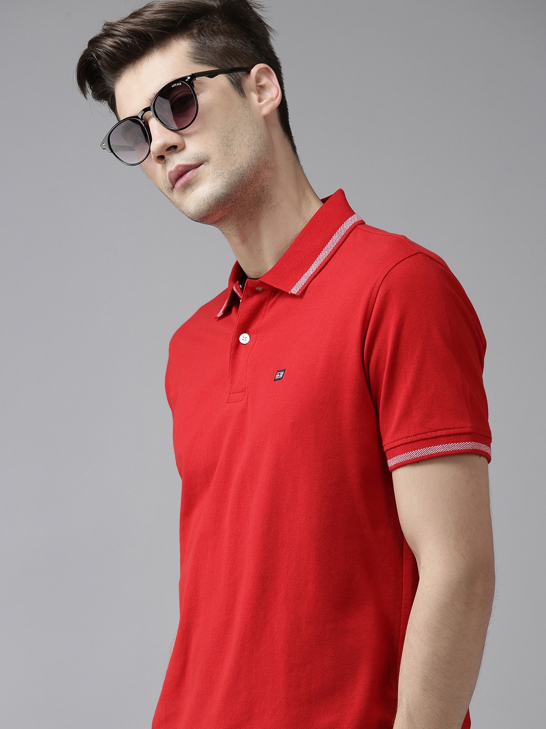 

Arrow Men Red Solid Polo Collar Pure Cotton T-shirt