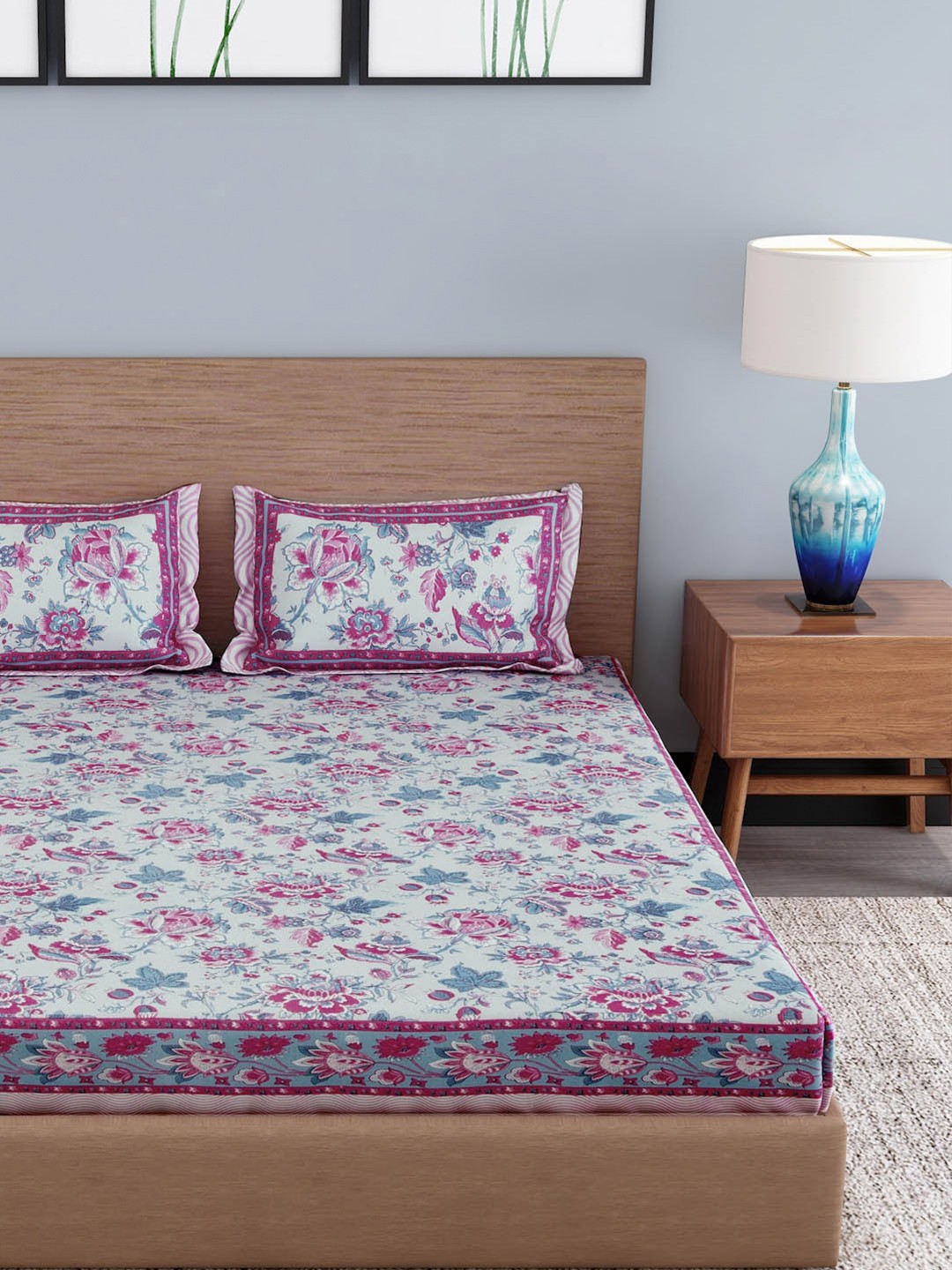 

Gulaab Jaipur Grey & Pink Floral 210 TC King Bedsheet with 2 Pillow Covers