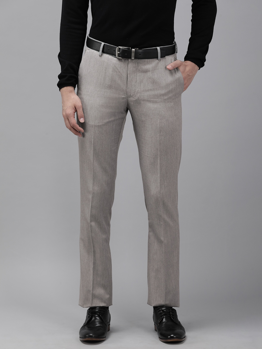 

Arrow Men Grey Solid Tailored Fit Mid-Rise Formal Trousers