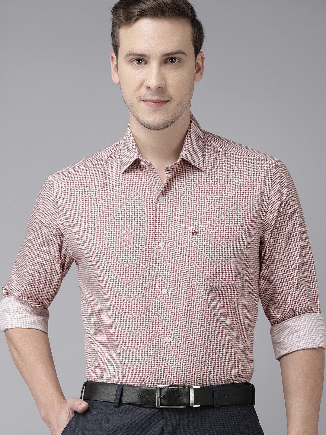 

Arrow Men Red Slim Fit Self Design Formal Shirt