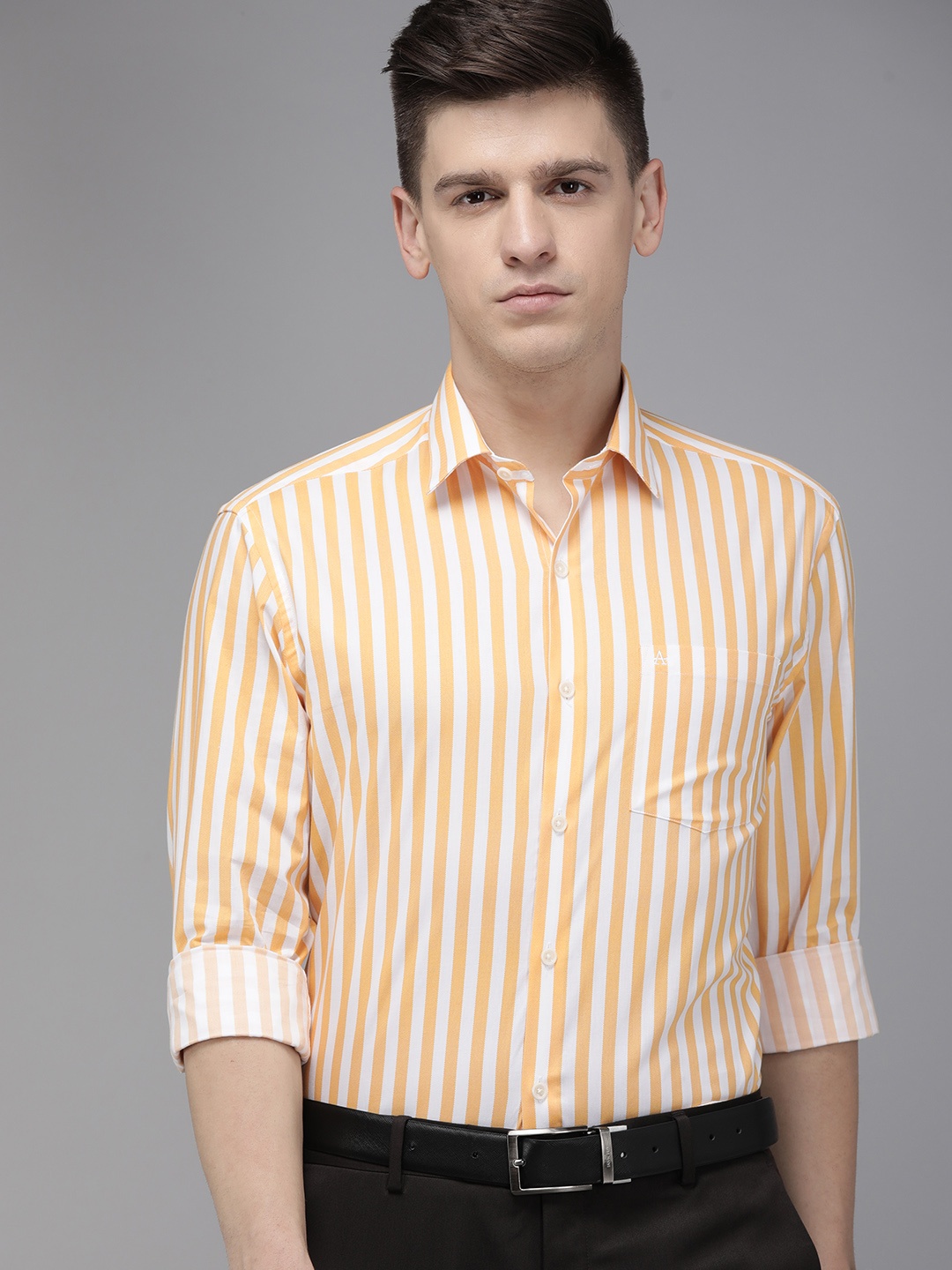

Arrow Men Orange & White Slim Fit Striped Semiformal Pure Cotton Shirt