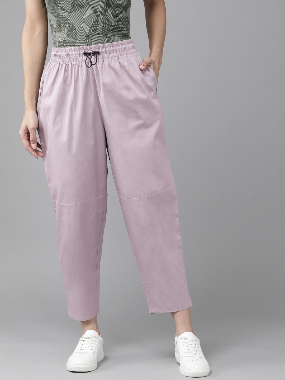 

Roadster Women Mauve Solid Pure Cotton Trousers