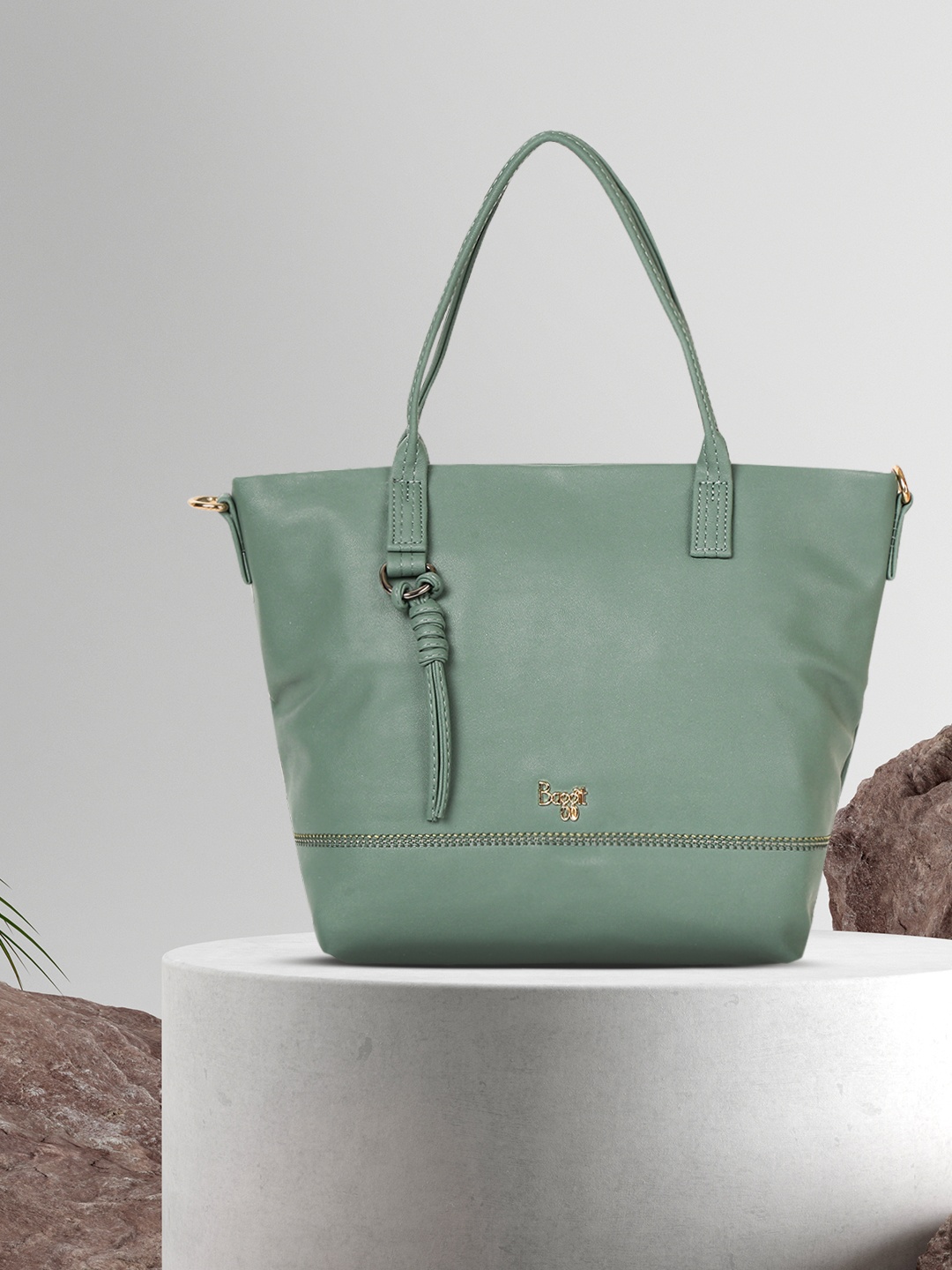 

Baggit Green Swagger Handheld Bag with Tassel
