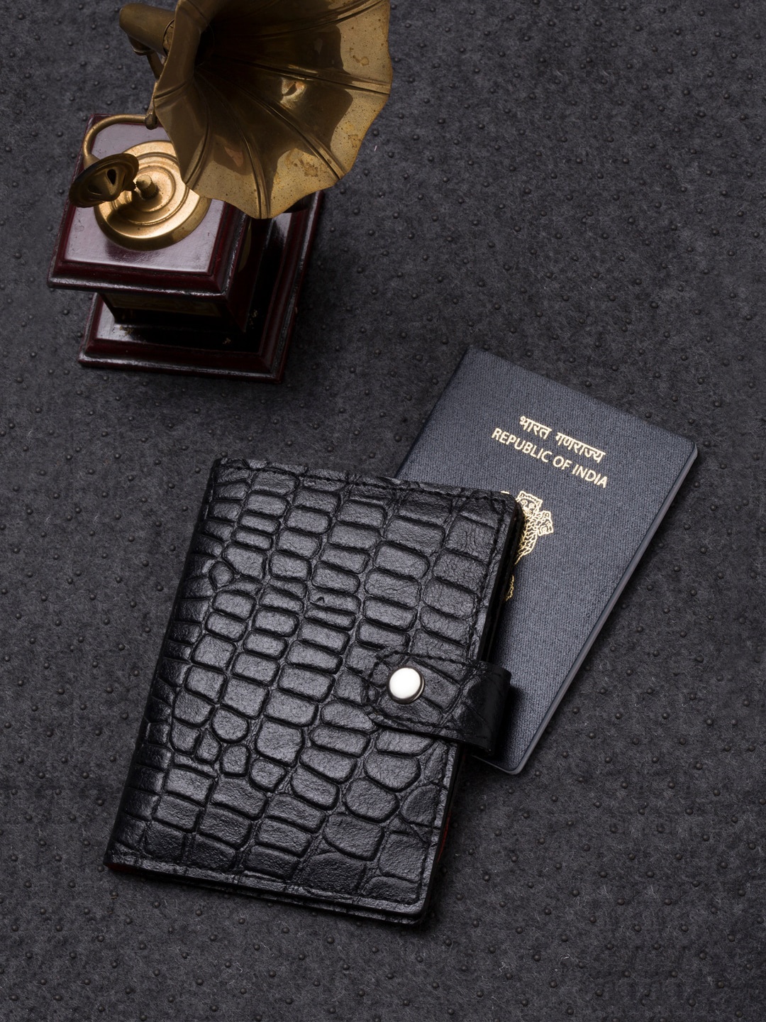 

IMUR Black & Red Textured Leather Passport Holder