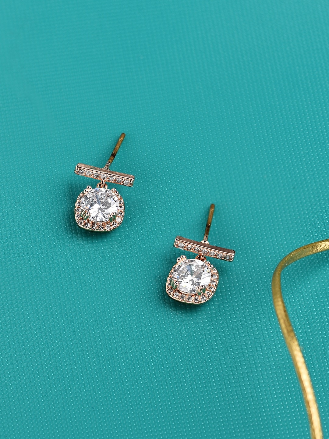 

AMI Rose Gold Contemporary Studs Earrings