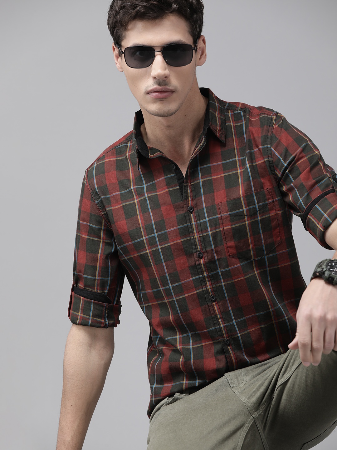 

Roadster Men Olive Green Tartan Checks Pure Cotton Casual Shirt
