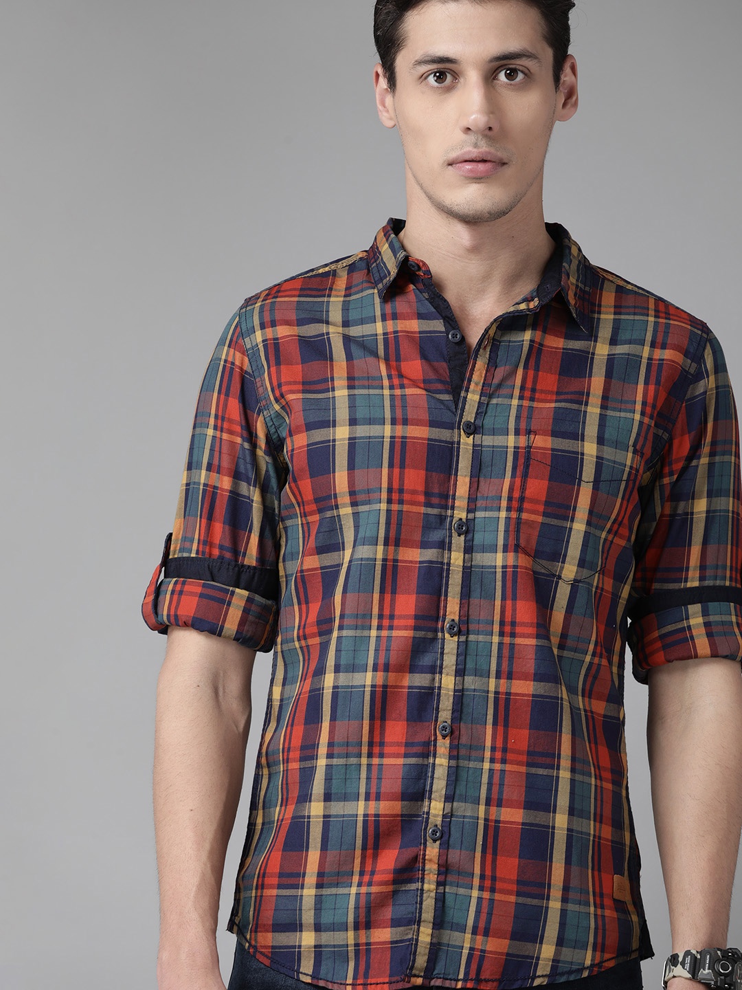 

Roadster Men Navy Blue Tartan Checked Pure Cotton Casual Shirt
