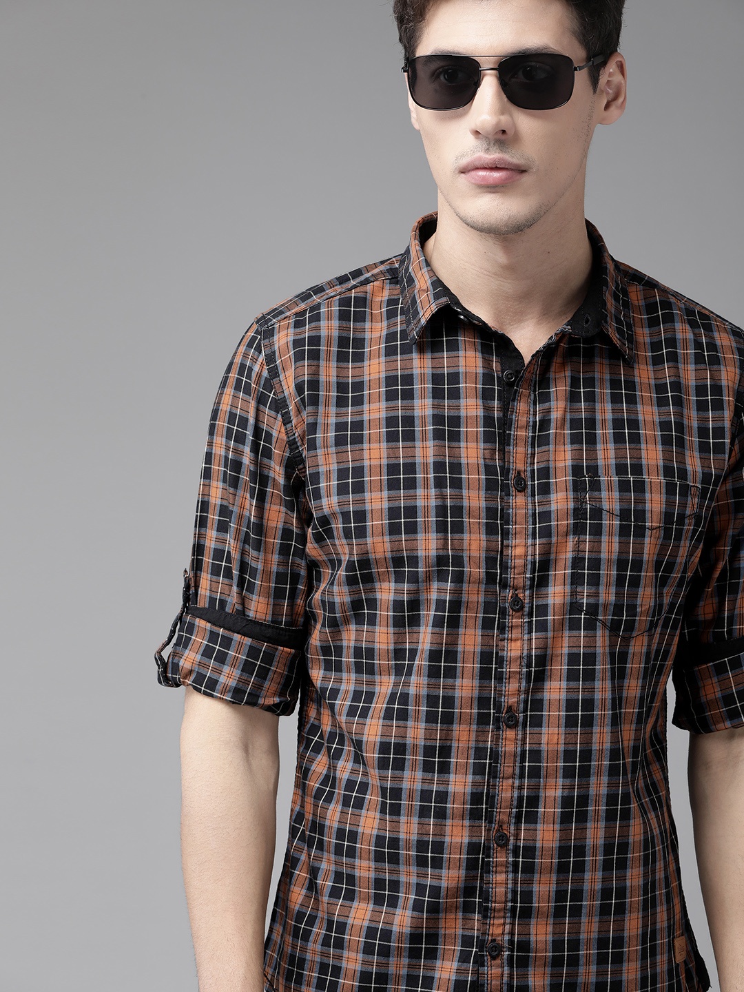 

Roadster Men Black Tartan Checks Pure Cotton Casual Shirt