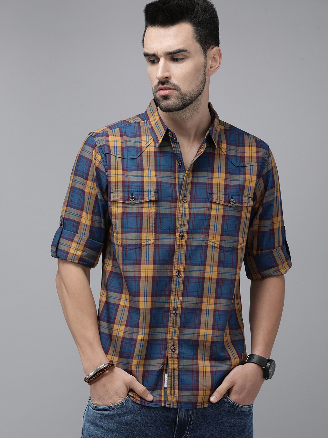 

Roadster Men Brown & Navy Blue Checked Pure Cotton Casual Shirt