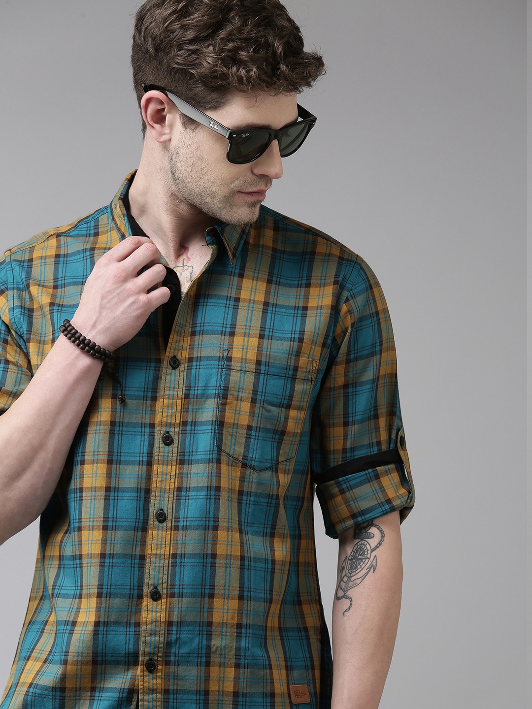 

Roadster Men Sky-Blue And Mustard Grid Tattersall Checked Pure Cotton Casual Shirt