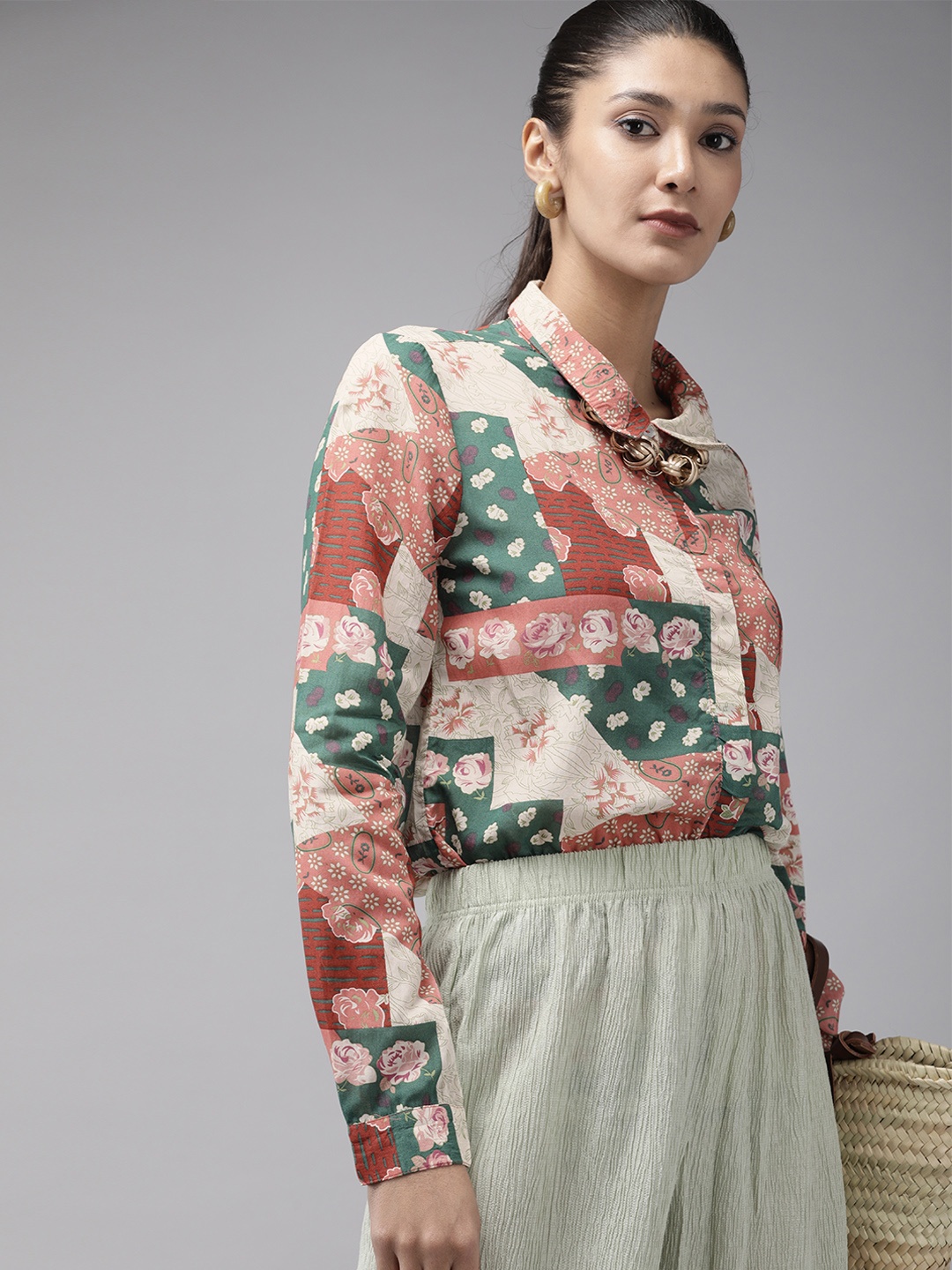 

ONLY Women Green & Pink Floral Print Casual Shirt