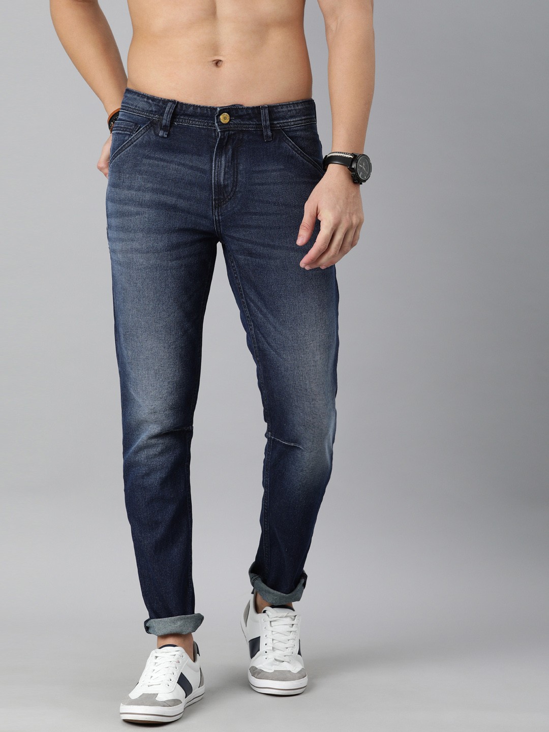 

Roadster X Discovery Adventures Men Blue Slim Tapered Fit Water Repellent Finish Jeans