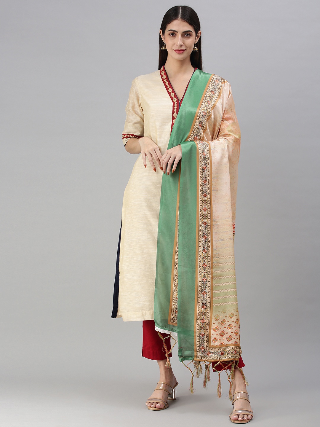 

flaher Beige Printed Art Silk Dupatta