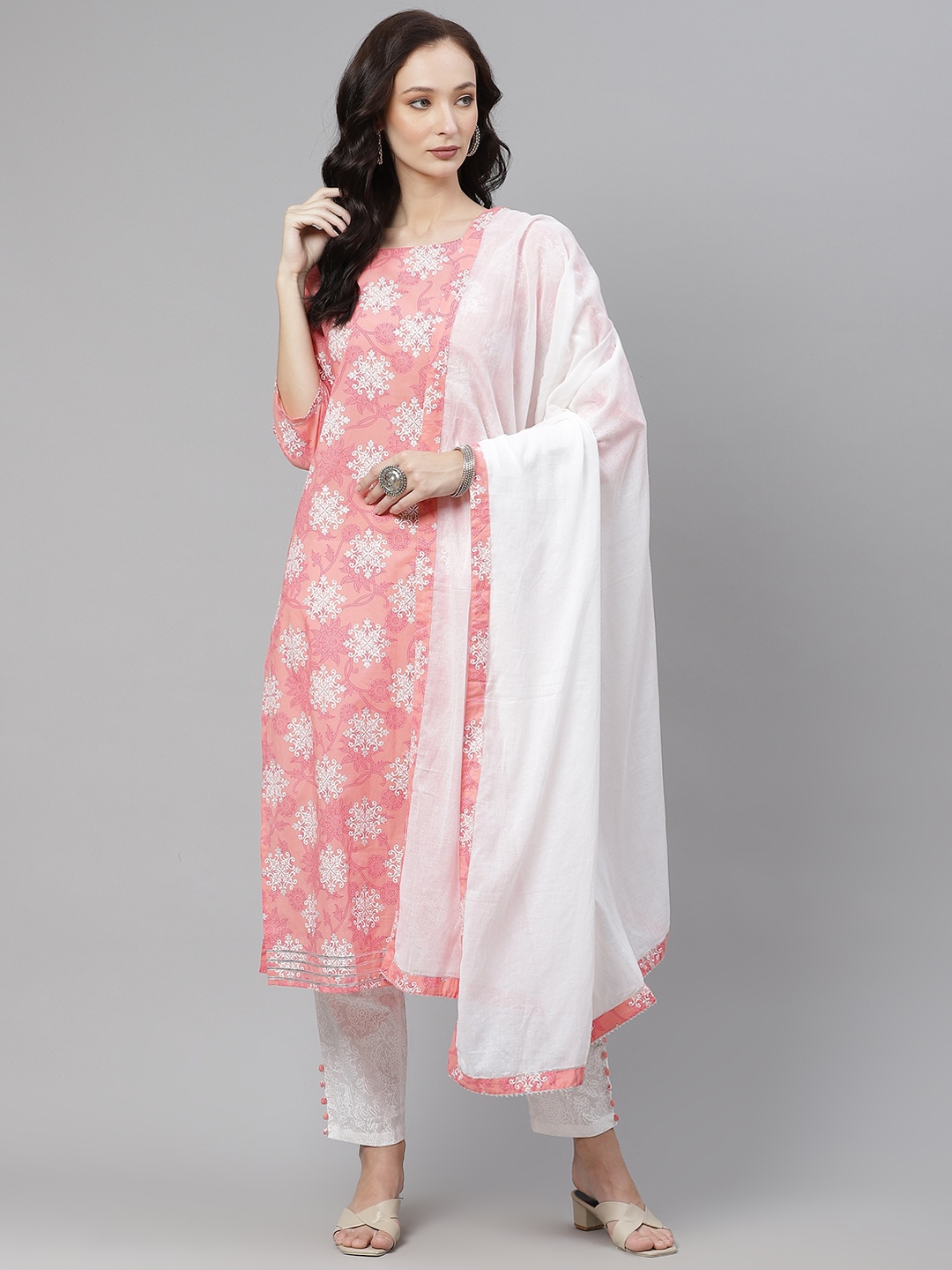 

Yuris Women Pink & White Ethnic Motifs Gotta Patti Cotton Kurta with Trousers & Dupatta