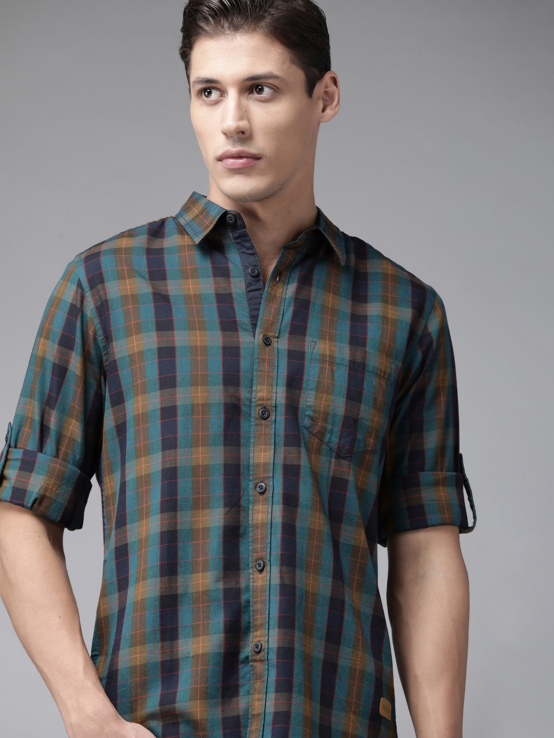 

Roadster Men Green & Navy Blue Pure Cotton Tartan Checked Sustainable Casual Shirt