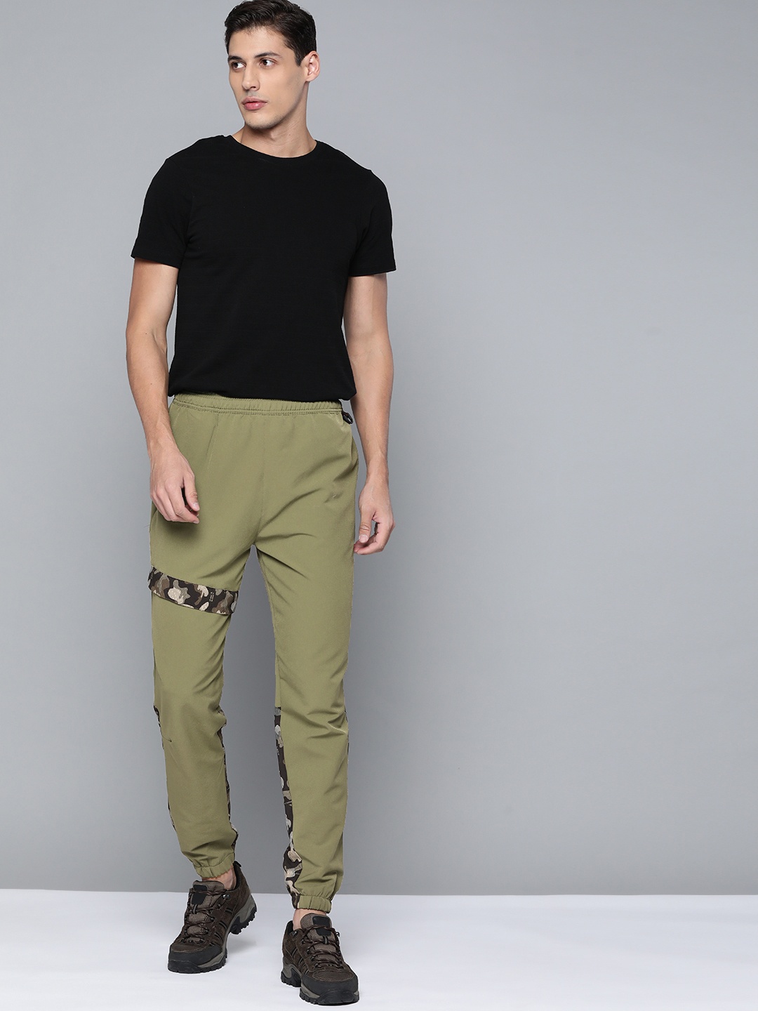 

HRX By Hrithik Roshan Outdoor Men Winter Moss Lycra Camouflage Track Pants, Olive