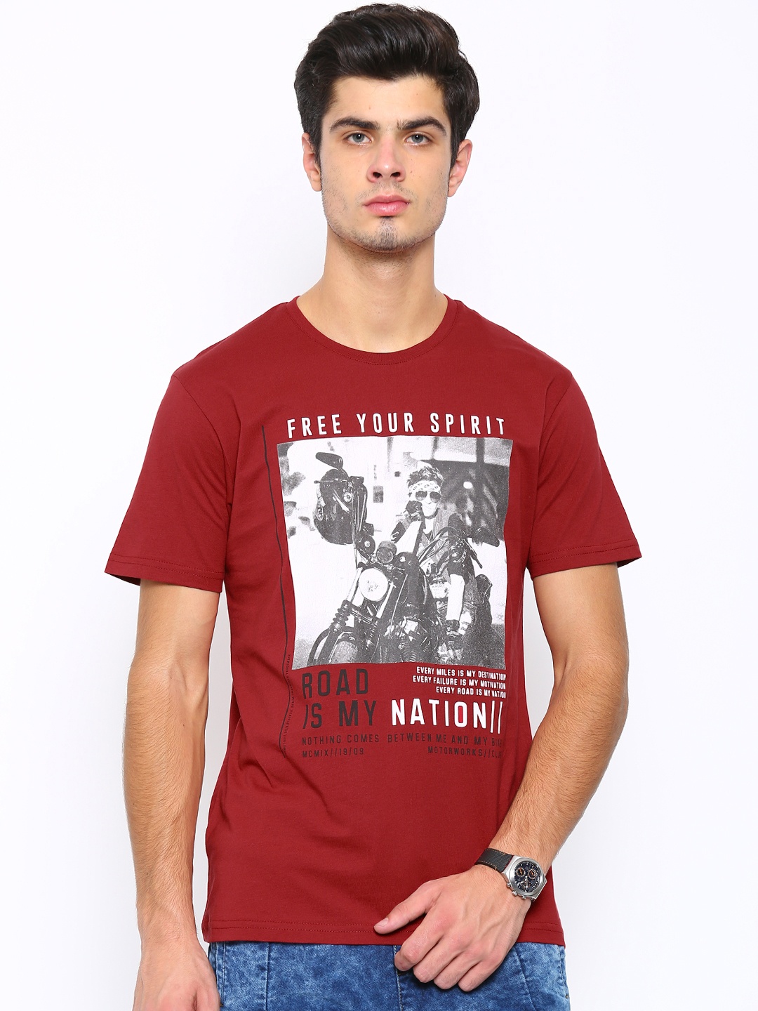 

LOCOMOTIVE Men Red Printed Pure Cotton T-shirt