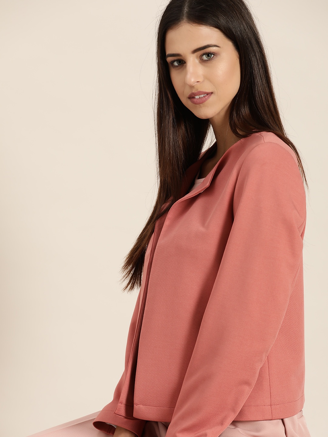 

INVICTUS Women Pink Solid Regular Fit Casual Blazer