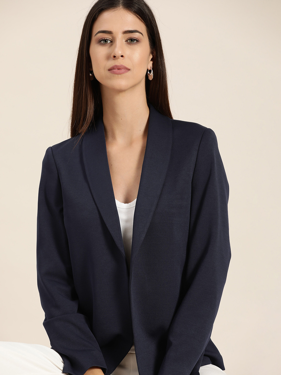 

INVICTUS Women Navy Blue Solid Regular Fit Casual Blazer