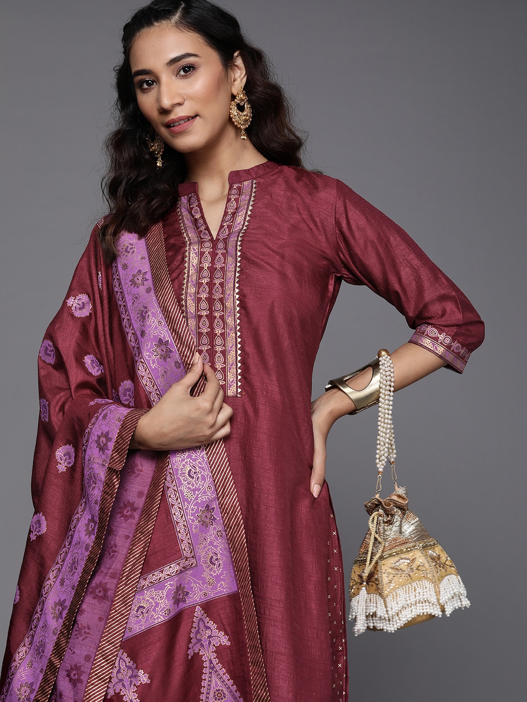 

Libas Women Burgundy & Golden Straight Kurta with Palazzos & With Dupatta