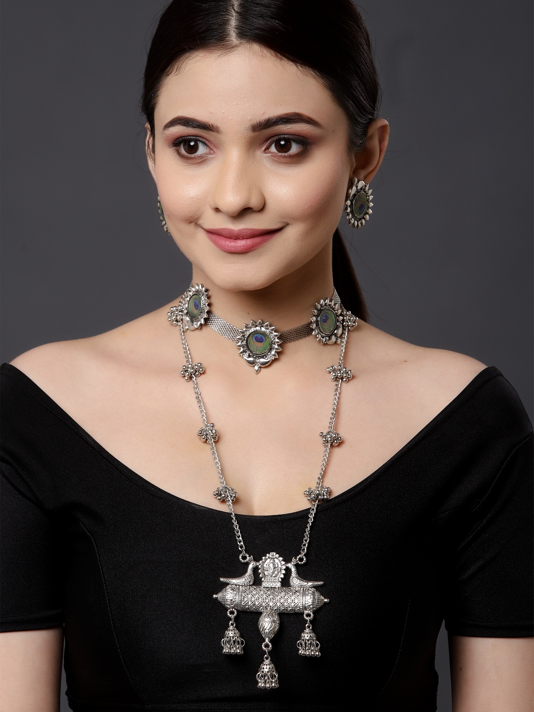 

PANASH Silver-Plated & Green Oxidised Handpainted Jewellery Set