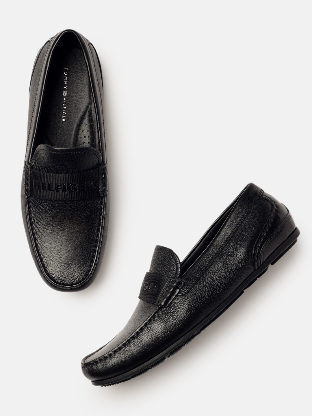 

Tommy Hilfiger Men Black Leather Loafers